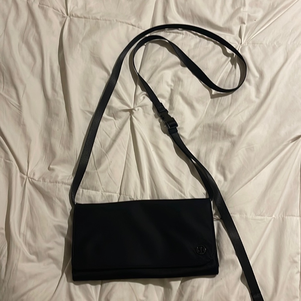 Lululemon Purse